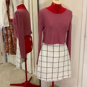 Mauve long sleeve lettuce hem shirt